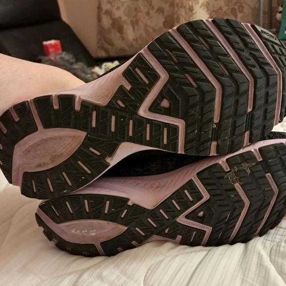 Brooks Sneakers Women's 9.5 Launch 6 Black Purple Athletic Sporty Running Comfy - Picture 6 of 7